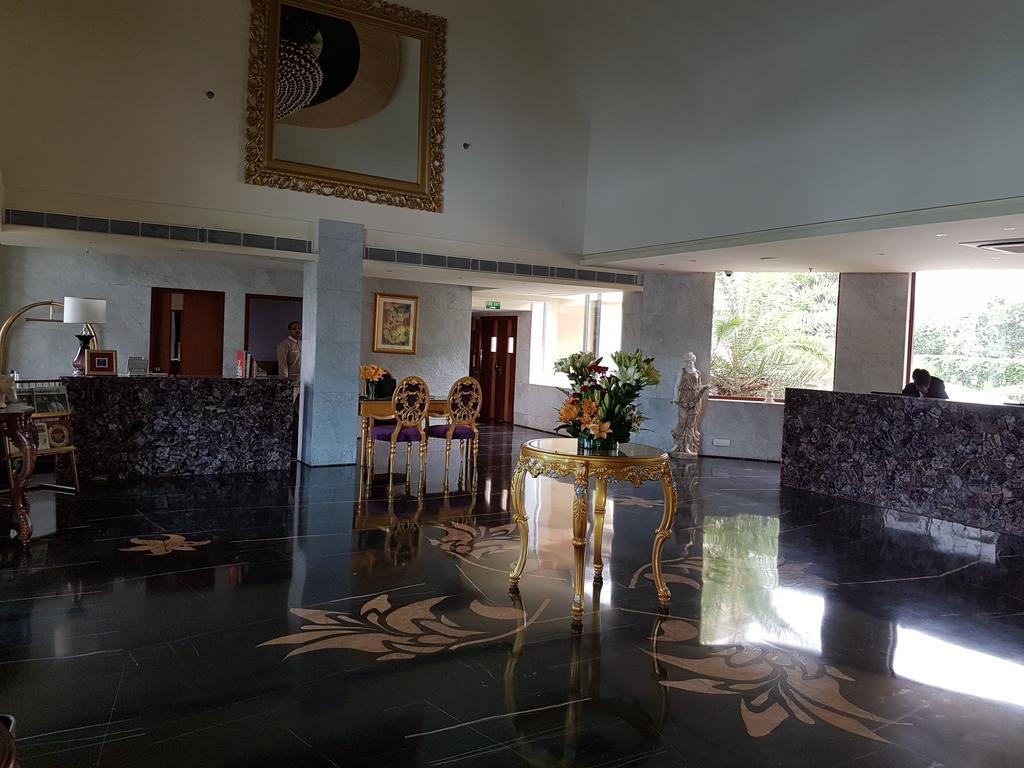Atrio By Devam Gurgaon Exterior foto