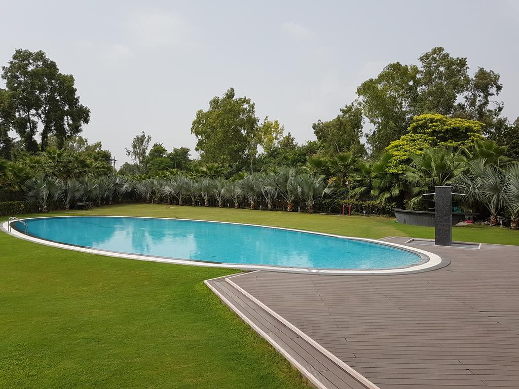 Atrio By Devam Gurgaon Exterior foto