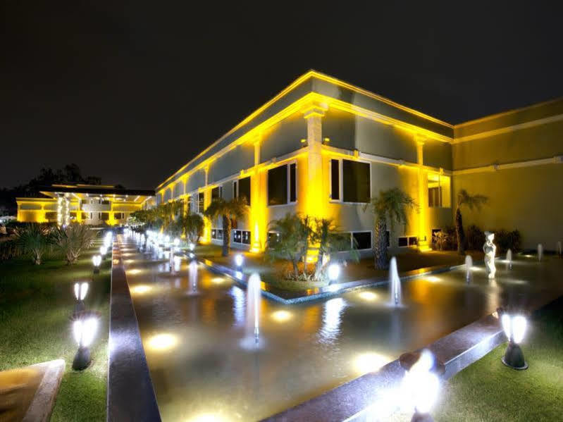 Atrio By Devam Gurgaon Exterior foto