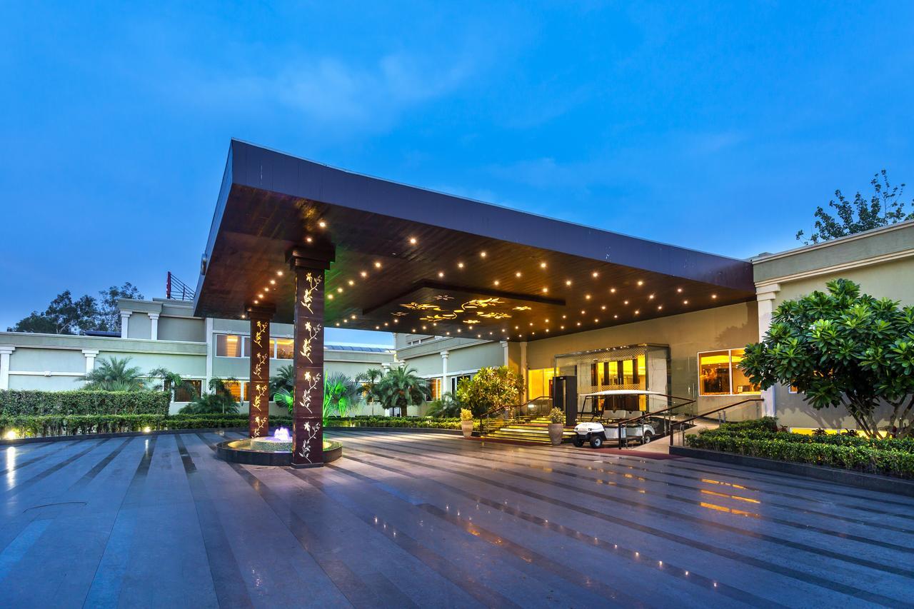 Atrio By Devam Gurgaon Exterior foto