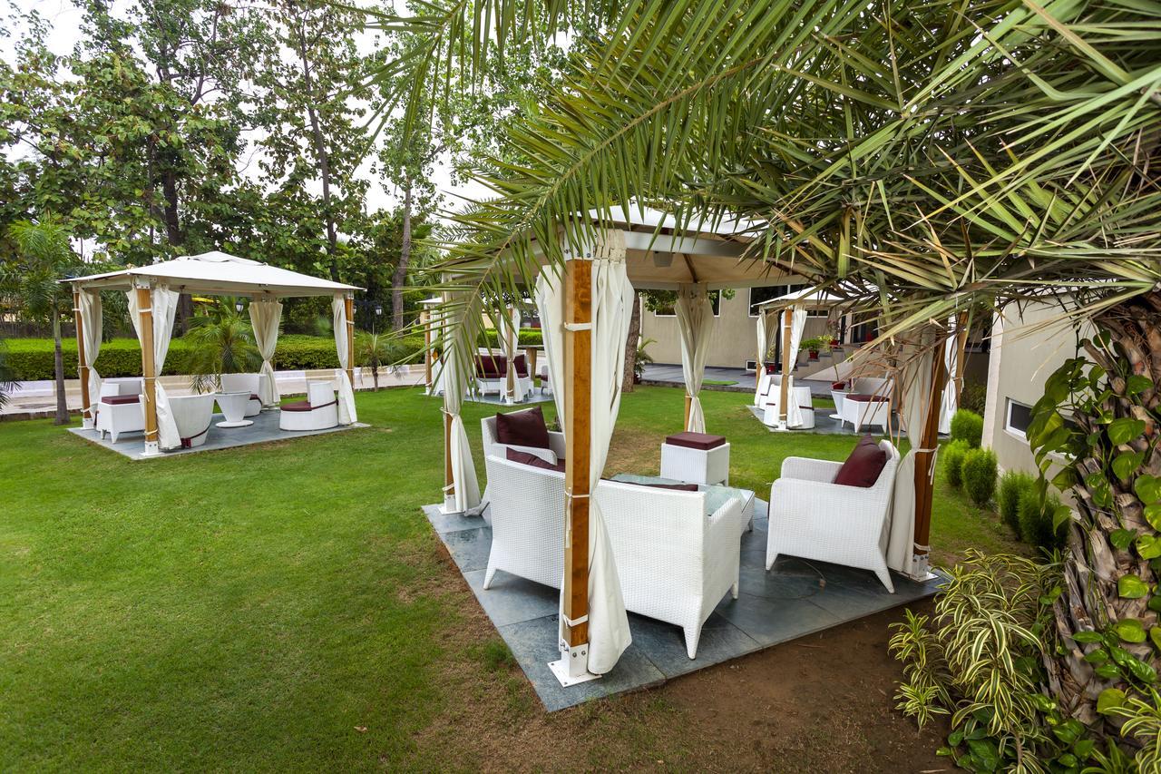 Atrio By Devam Gurgaon Exterior foto